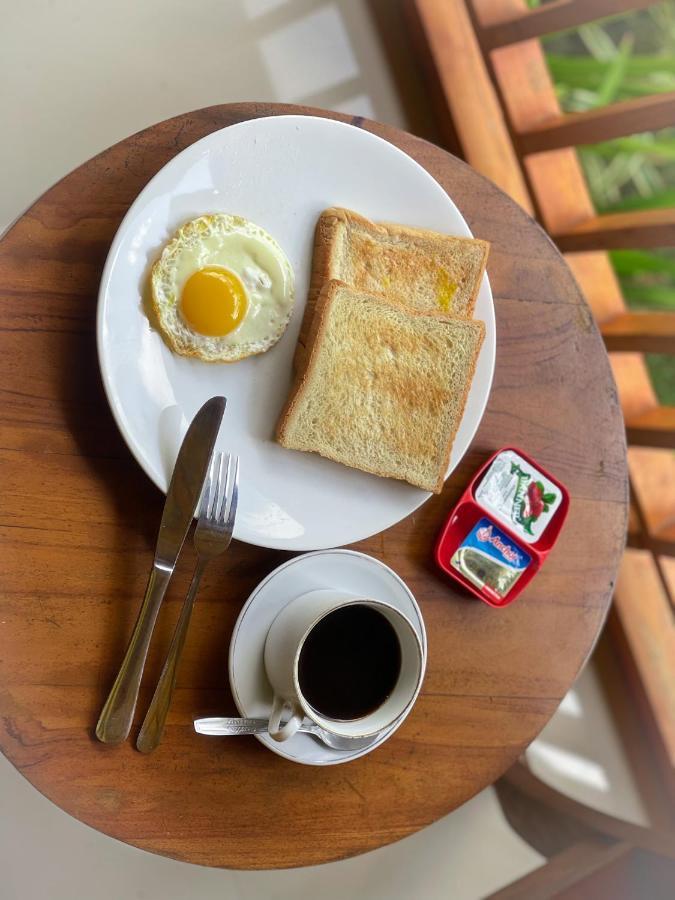 Mertha Sari Resto & Bungalow Klungkung Екстер'єр фото