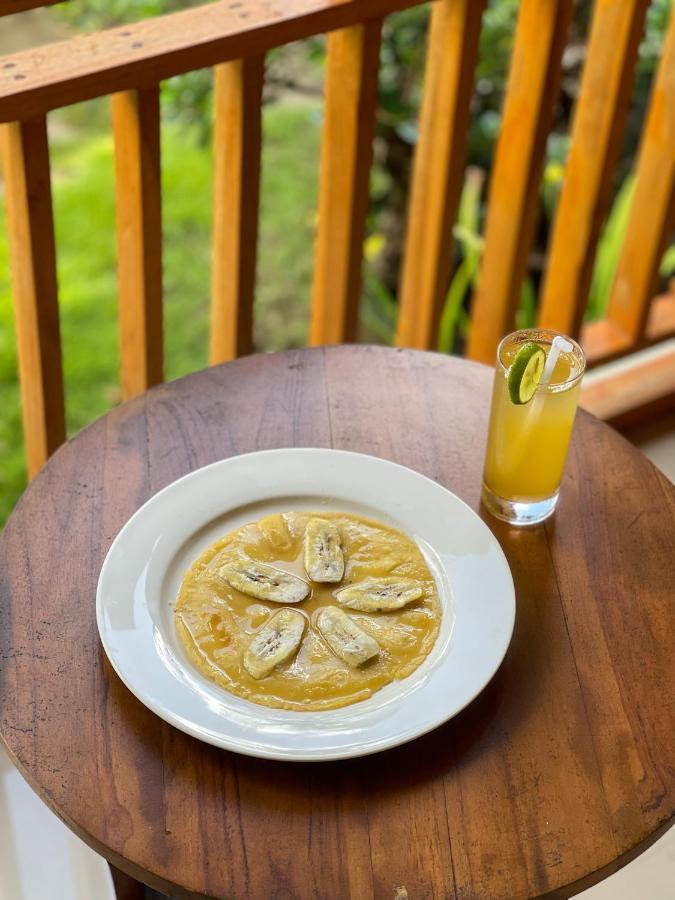 Mertha Sari Resto & Bungalow Klungkung Екстер'єр фото